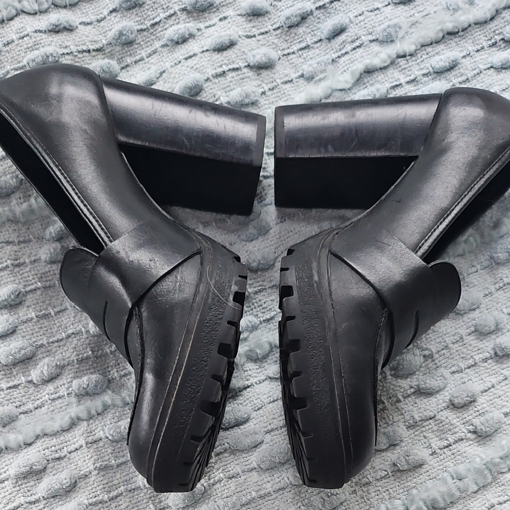 Steve Madden Classic Black Loafers for Women - Picture 4 of 5